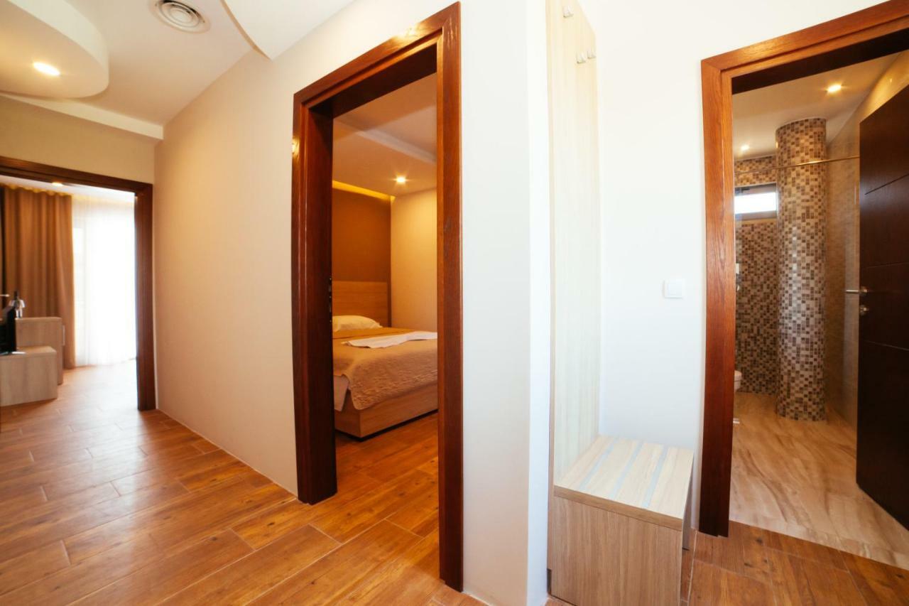 Adriatica Sea & Sun Bed and Breakfast Ulcinj Exterior foto